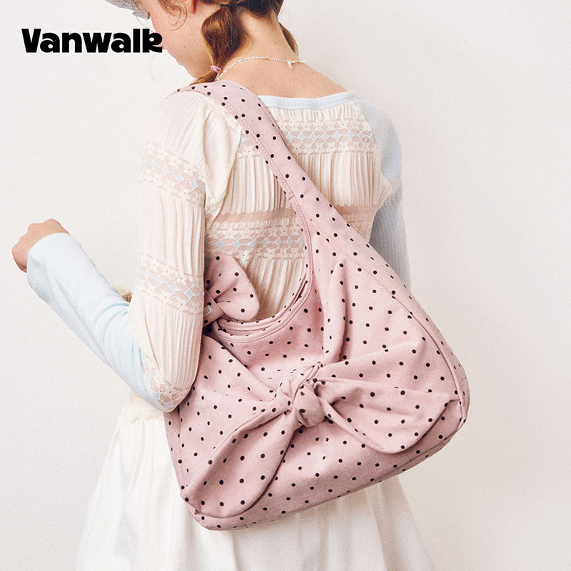 VANWALK Cocoa Pie-serien Coquette-skuldertaske i hobo-model med stor sløjfe og prikker V3107