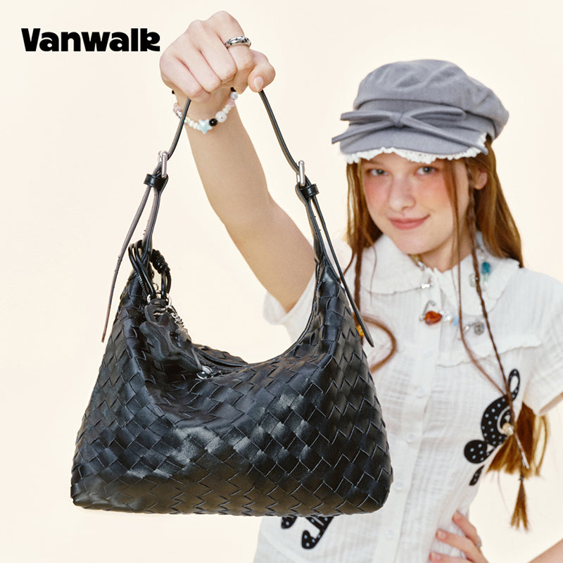 Vanwalk Hobo-skuldertaske i flettet tekstur og præget læder V3082