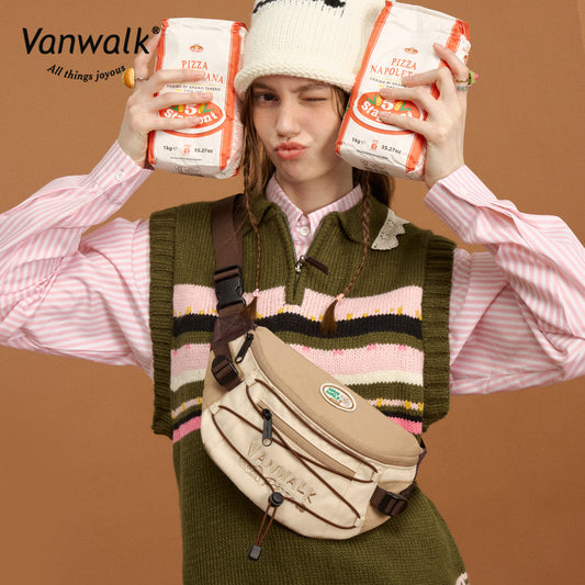 Vanwalk crossbodytaske med flere lommer og pizzadesign V2860