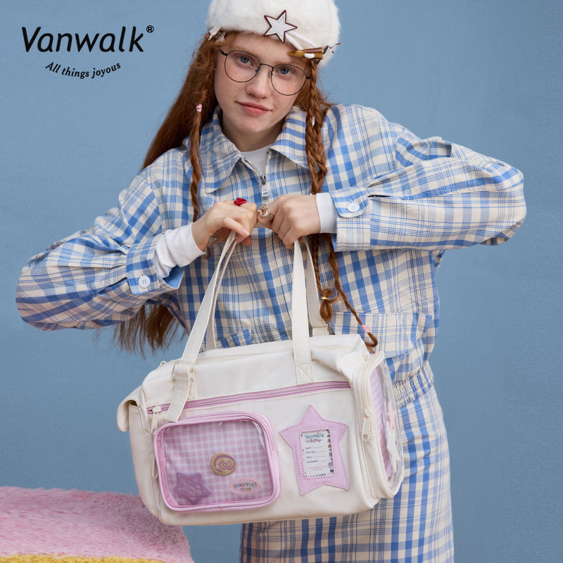 Vanwalk vandafvisende crossbodytaske med flere lommer og Lucky Star-design V2887