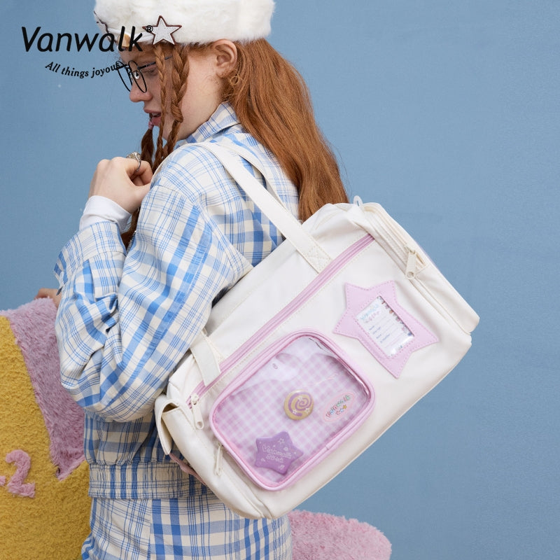 Vanwalk vandafvisende crossbodytaske med flere lommer og Lucky Star-design V2887