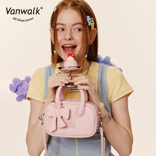 Vanwalk vandafvisende skuldertaske med FUN MARKET-design V2791